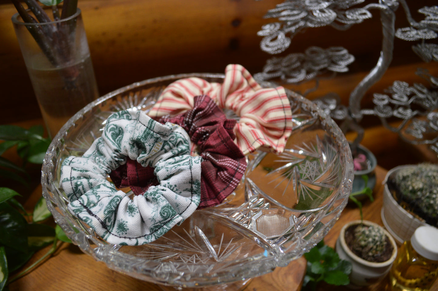 3-Piece Holiday Scrunchie Set